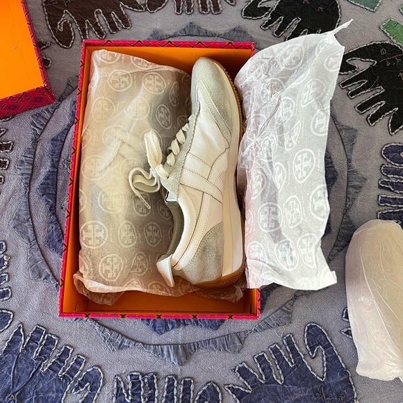 Tory Burch White and Gray Sneakers - Picture 5 of 7